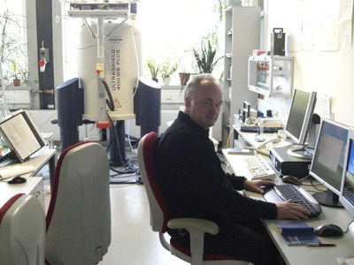 WB 400 MHz NMR-Spektrometer