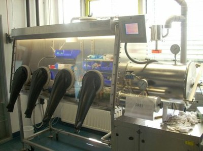 merck-lab-glove-box.jpg